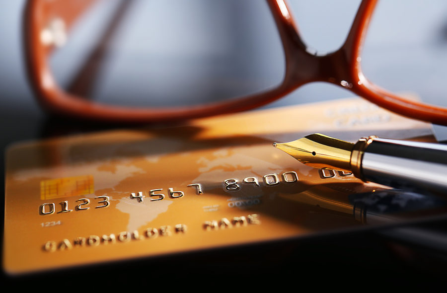 Was unterscheidet Debitkarte und Kreditkarte?